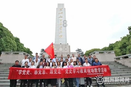 @成都市各经营主体 春节将至,这份倡议书请收好